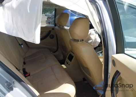 2013 BMW 335I z USA, uszkodzony, nr VIN WBA3A9C55DF475648